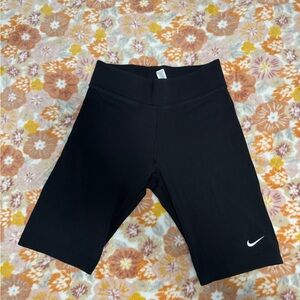Nike Mid-rise 10” Biker Shorts